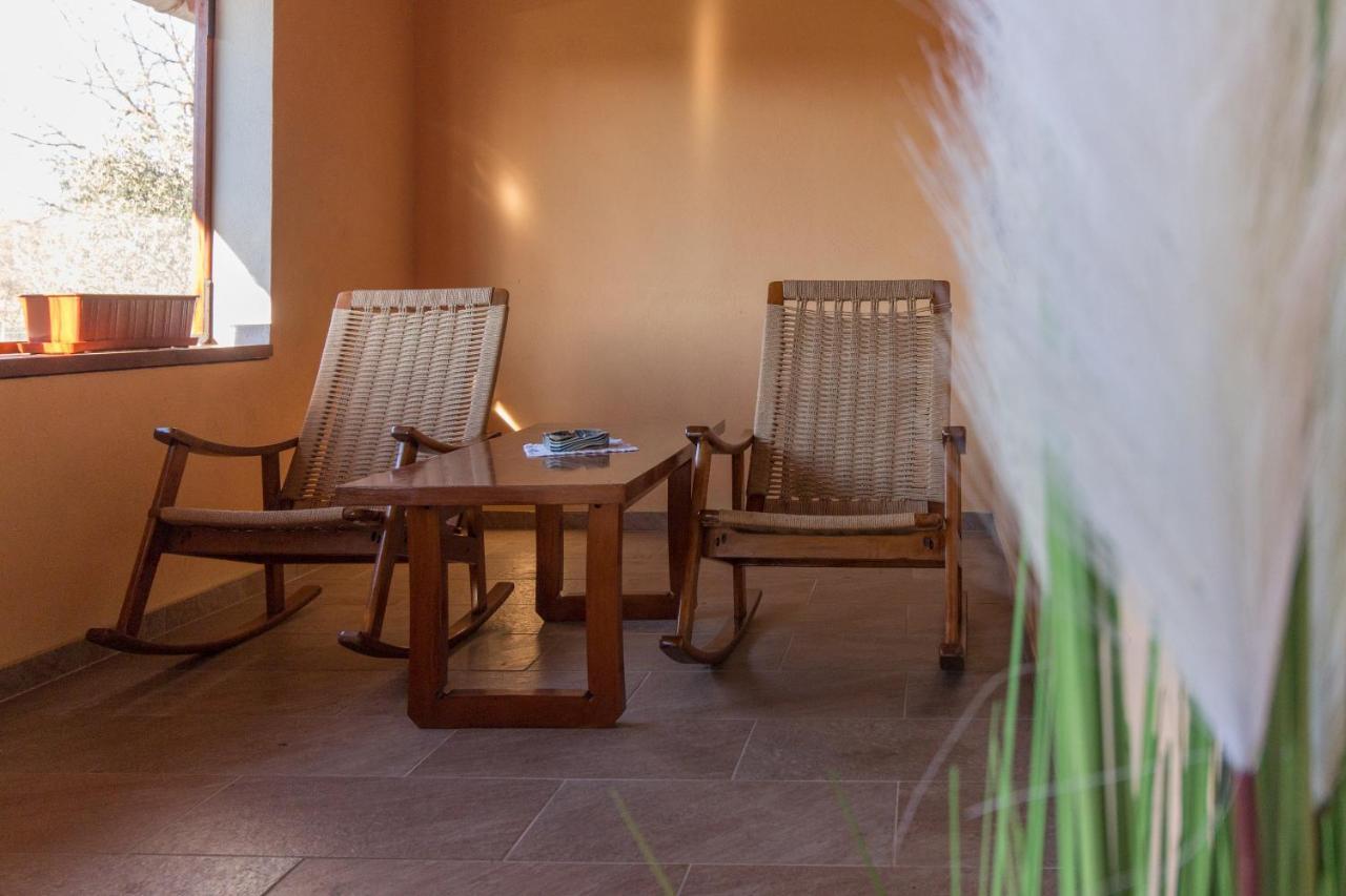 House Jasmin With Large Garden, Near Nin - By Ta Leut Villa Bagian luar foto